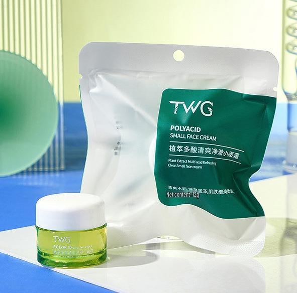 Увлажняющий крем для лица TWG с керамидами и эктоином для осени/зимы blue Global Beauty