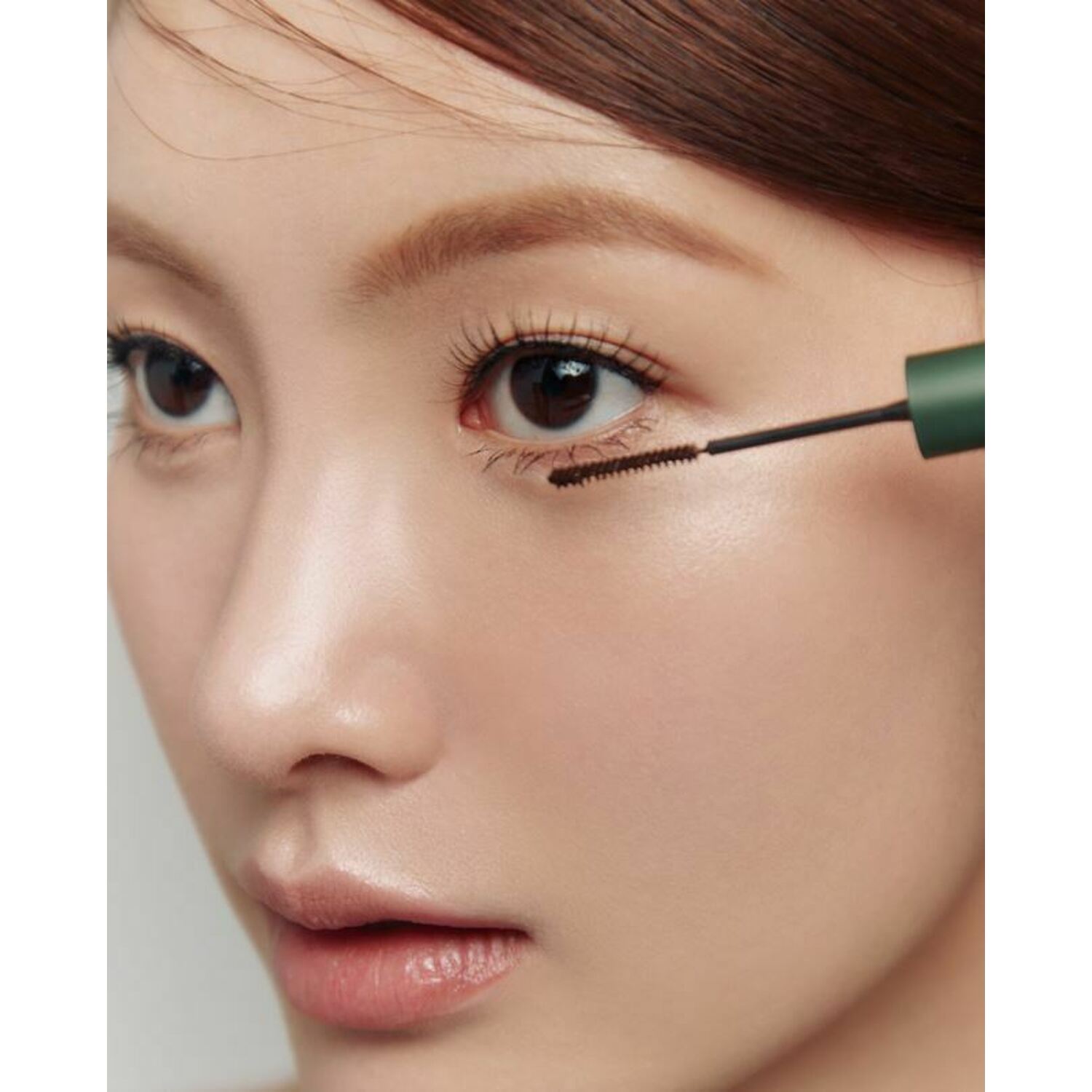 Giverny Milchak Фиксирующая тушь для ресниц 2 цвета 02 Black Brown brown