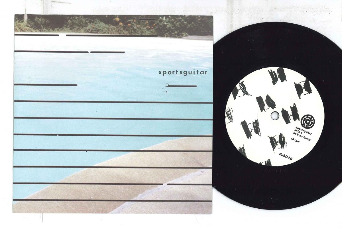 7-дюймовая пластинка SPORTSGUITAR - Он такой смешной / Короткий день ; Polic DUH019 ПРОИЗВОДНЫЙ 1995 Канада Рок Б/У black RecordCityJP