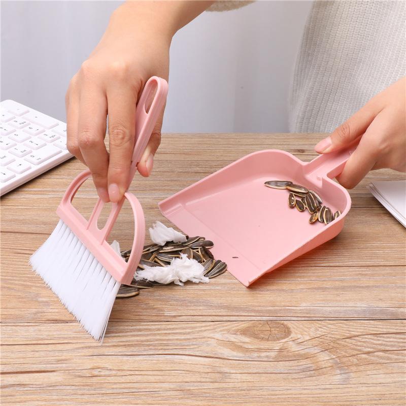Mini Desktop Sweep Cleaning Brush Keyboard Brush Desktop Sweep Two-Piece Set with Dustpan Small Broom Set Sundries Brush beige Dream Creative Tableware