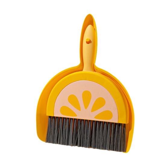 Yousheng 2Pcs/Set Broom Dustpan Set Fruit Pattern Small Portable Soft Bristles Keyboards Desktops Corners Mini Cleaning Set Lemon yellow Practical Household