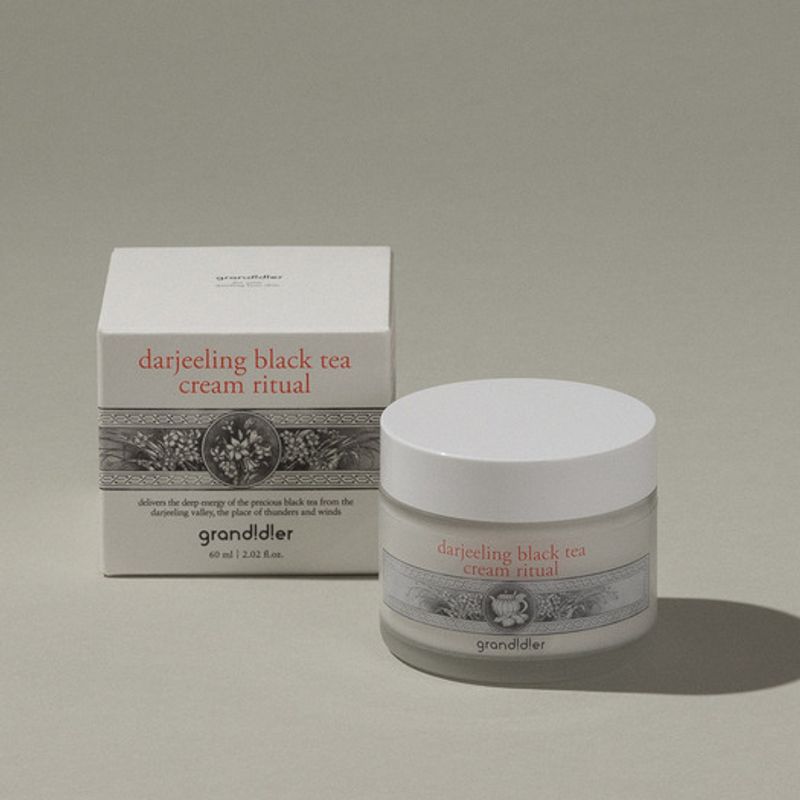 Ослепительный крем для лица с черным чаем 60 мл white Beauty Luxe