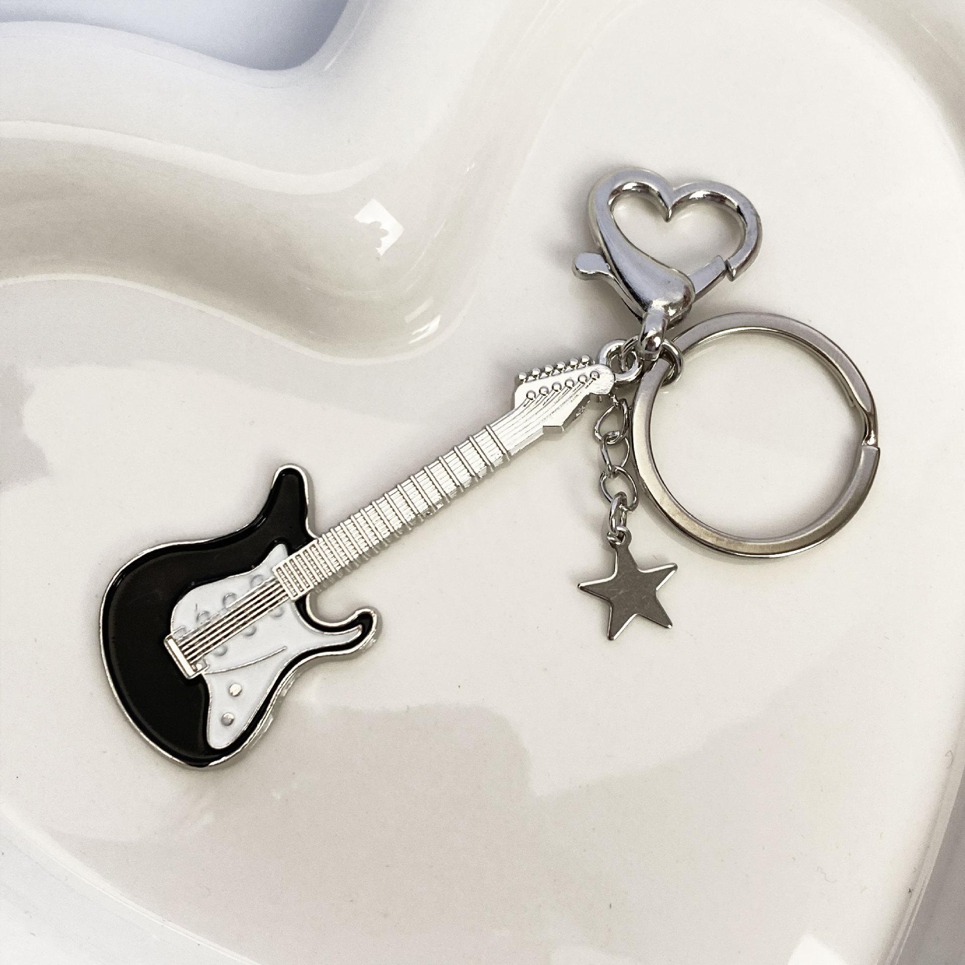 1 шт. Y2k гитара Love Heart Star брелок для женщин сладкий крутой тренд модный кулон винтажные эстетические аксессуары подарок новый чёрный Happy6