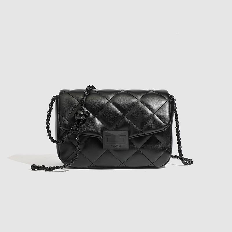 INS New Small Fragrance Style Crossbody Bag 2025 Autumn Niche New Classic Fashion Chain Shoulder Versatile Small Square Bag Black Classic Crossbody B black TownsonFun