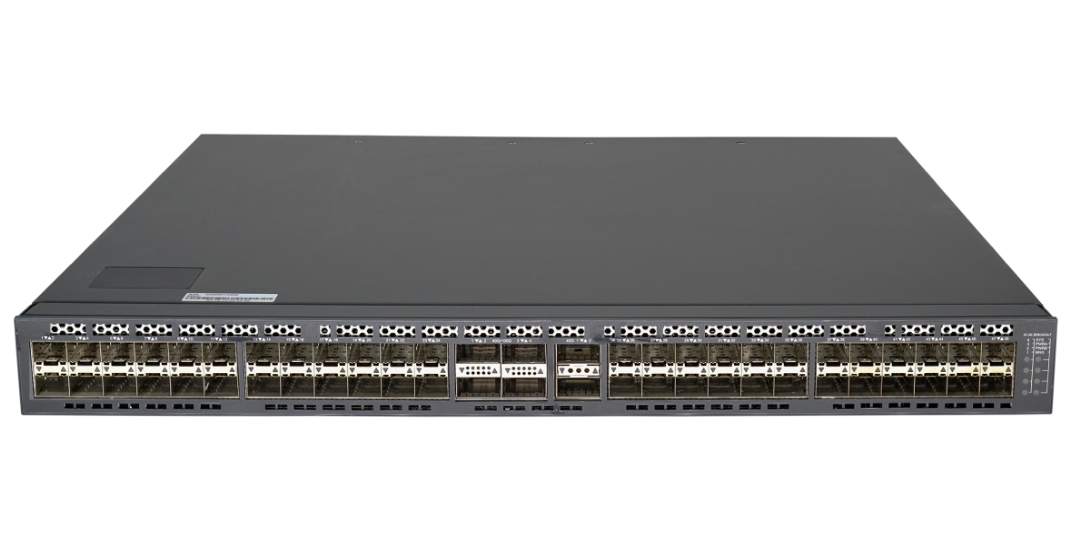 Коммутатор управляемый GIGALINK GL-SW-X304-54SQ уровня ядра сети, L3, 48 10Гб/с SFP+, 2* 40Гб/c QSFP+, 4* 100Гб/с QSFP28, 1 RJ45 консольный порт, 1 MG NikoMax