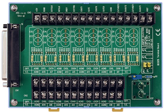 Плата ICP DAS DB-8225/2 Daughter Board for A-82X series, PCI-1800 with 2 meter cable CA-3720