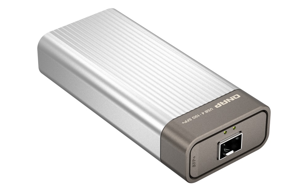 Сетевой адаптер QNAP QNA-UC10G1SF 1xUSB4 Type-C, 1x10GbE SFP+; кабель USB4 длиной 1м в комплекте
