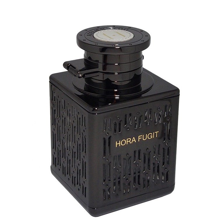 Hora Fugit Atelier Flou