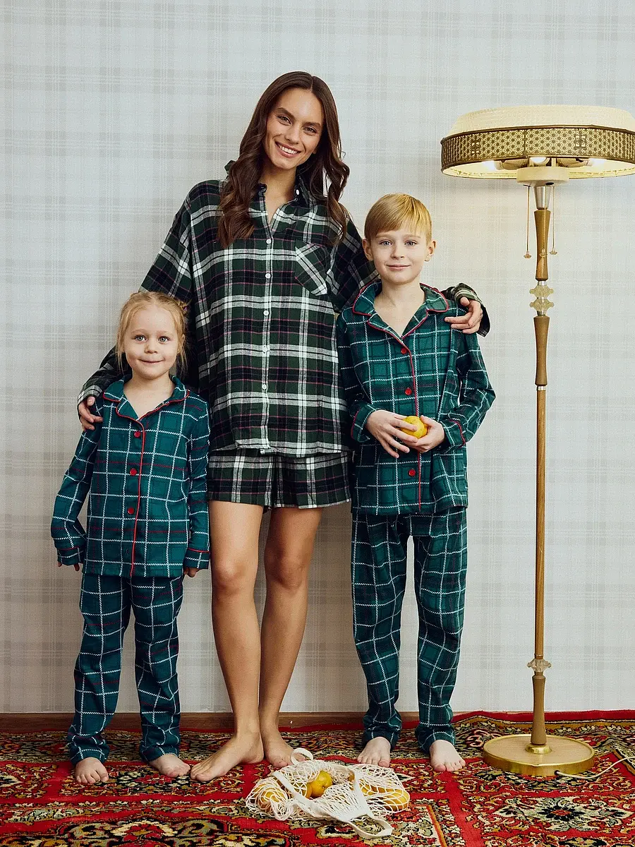 Пижама женская хлопковая в клетку зелёная KAFTAN