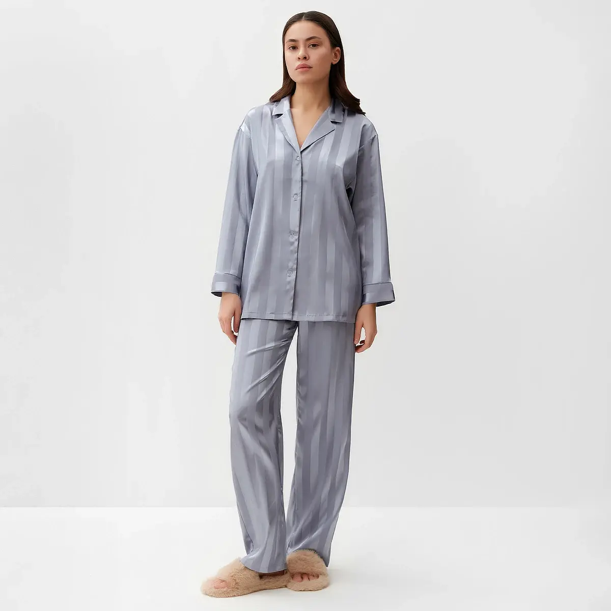 Пижама женская KAFTAN в полоску серая