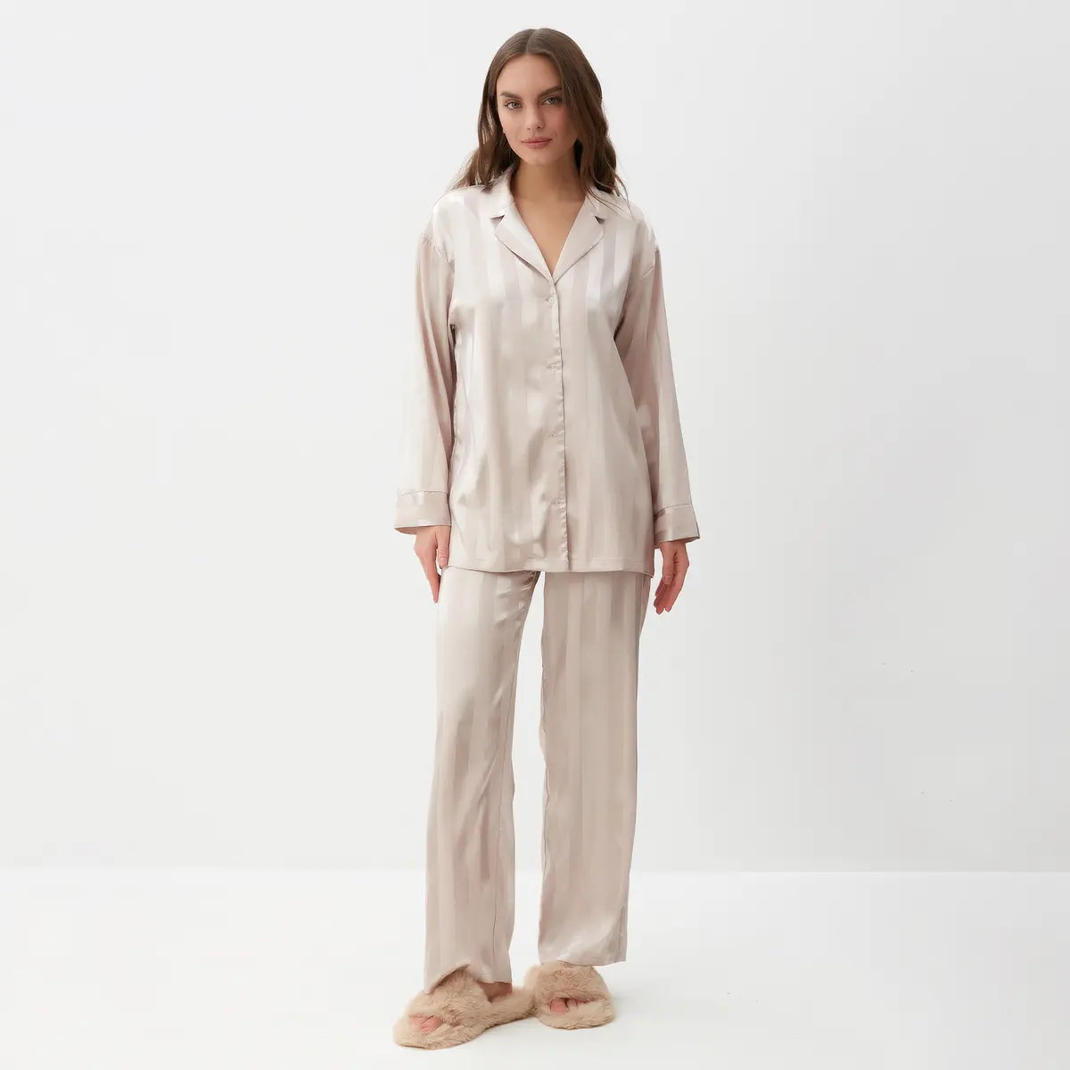 Пижама женская в полоску бежевая KAFTAN