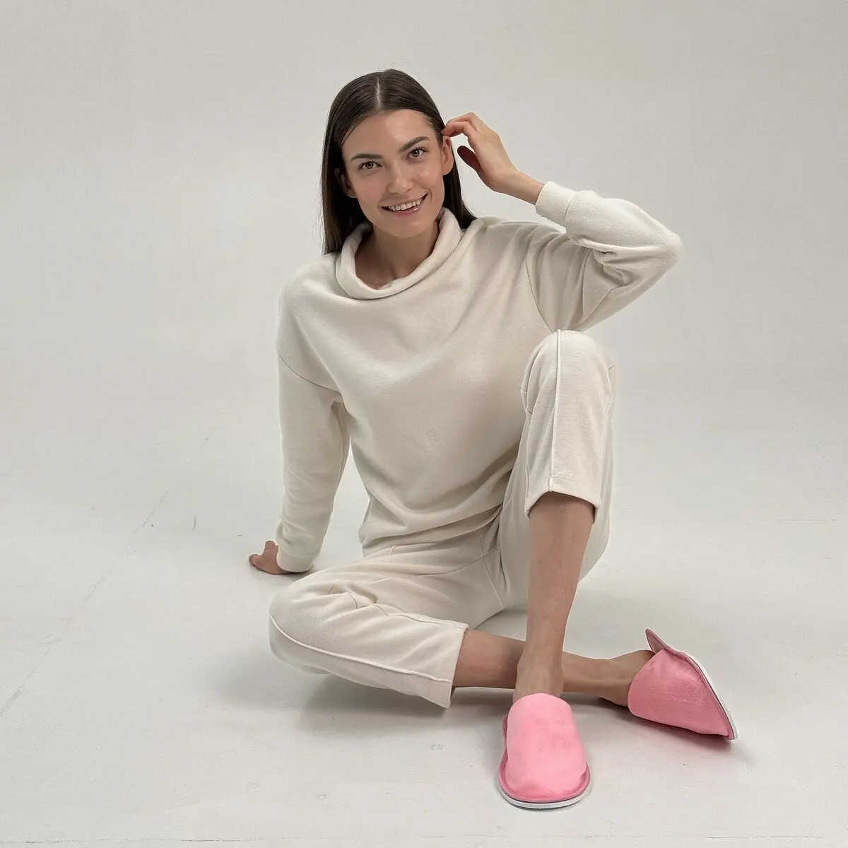 Тапочки TapModa плюшевые розовые
