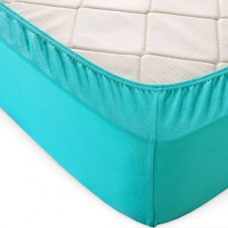 Простыня трикотажная Viola 140×200 см на резинке бирюзовая трикотажная 140×200 см на резинке для кровати бирюзовая