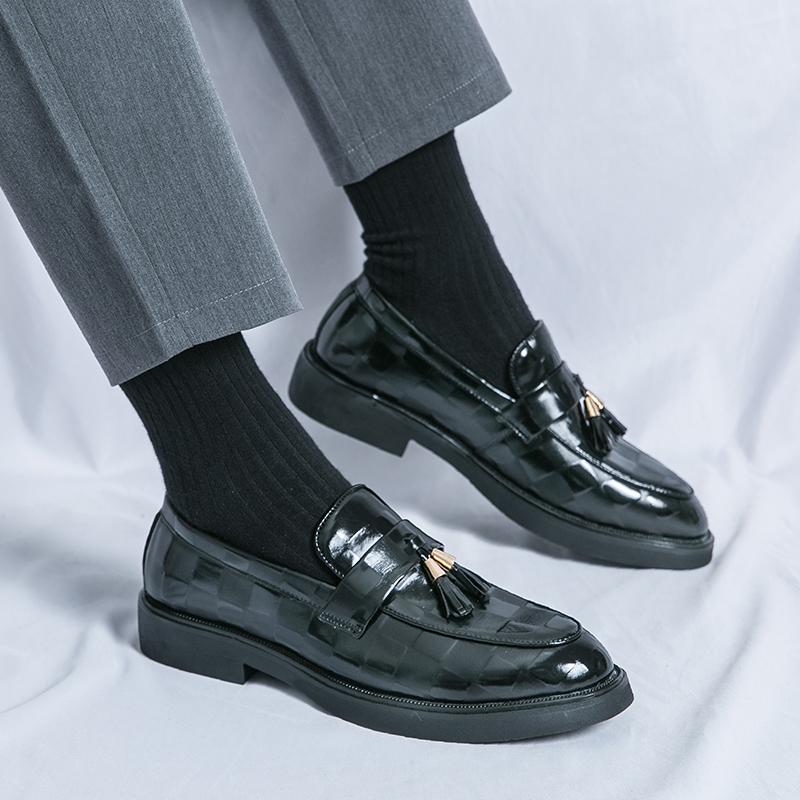 Fashion Designer Formal Slip On Men Dress Shoes New Classic Leather Oxfords For Party Business Shoes Men s Wedding Flat Loafers 38 чёрный NB Fashion
