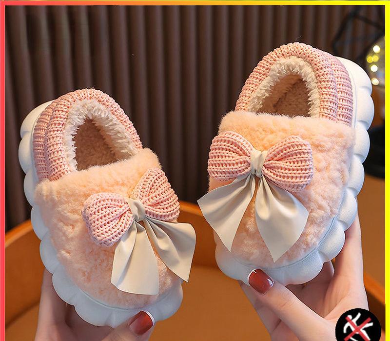 Pantuflas бархатная детская хлопковая обувь зимние новые теплые зимние сапоги для девочек мультяшные хлопковые тапочки для мальчиков нескользящая домашняя обувь детская обувь 26-27-insole17.5cm brown Walk in Vogue