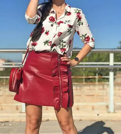 Юбка Slim Fit Unique Women, дизайнерская, сексуальная, красная, из натуральной овчины S красный Hide World