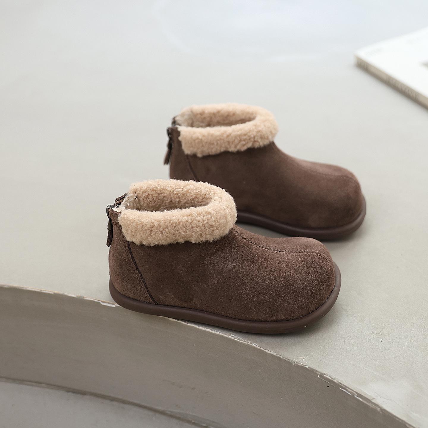 Зимние ботинки Birkenstock в корейском стиле для девочек 2025 года, кожаные, с хлопковой подкладкой, мягкой подошвой, для малышей и детей 23 шоколадный Voyex