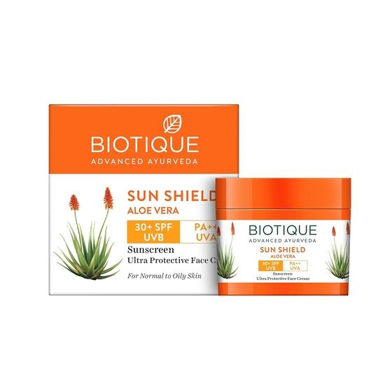 Biotique Sun Shield Aloe Vera 30+ Spf UVB Солнцезащитный ультразащитный крем для лица для нормальной кожи, 50 г, упаковка 1 шт. orange