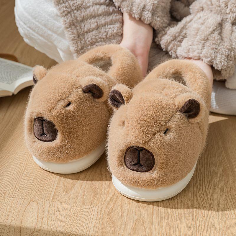 Плюшевые тапочки Capybara, домашняя обувь без застежек, симпатичные теплые домашние тапочки, удобные пушистые парные тапочки, нескользящие для мужчин и женщин 36-37 brown Footwear Finds