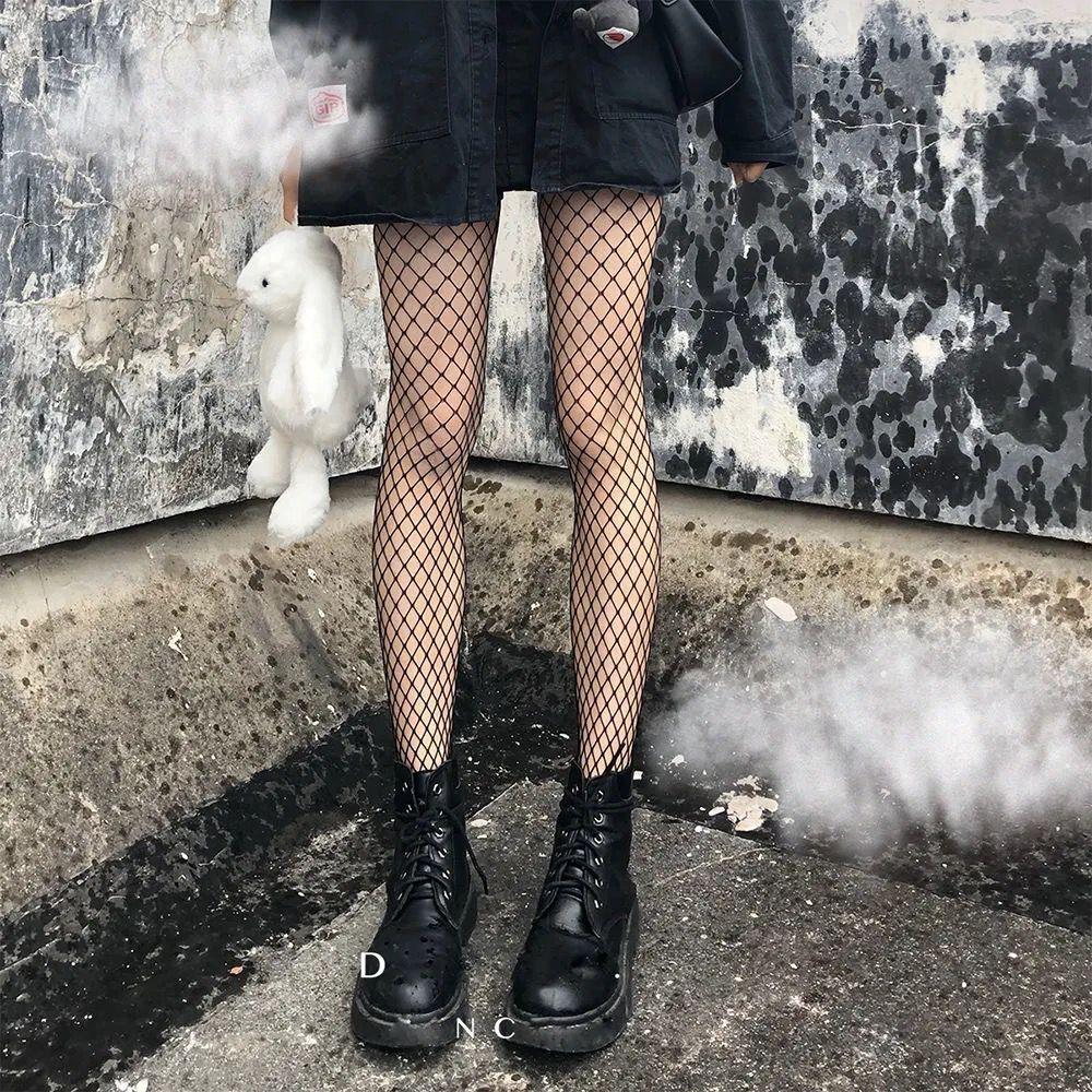 1/2Sexy Tights Pantyhose Hollow Out Mesh Fishnet Pantyhose Body Stockings Women Lingerie Hosiery Mesh Nylon Tights One size gray WTEMPO