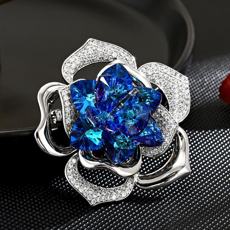New Fashionable Design With Hollowed Out And Never Withering Rose Woman Brooch Elegant Coat Accessories blue YIRAN ring 2