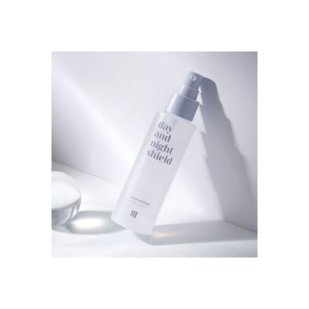 Фиксатор макияжа Day and Night Shield 100 мл / Незаменимая вещь для летнего макияжа white BeautyGlam