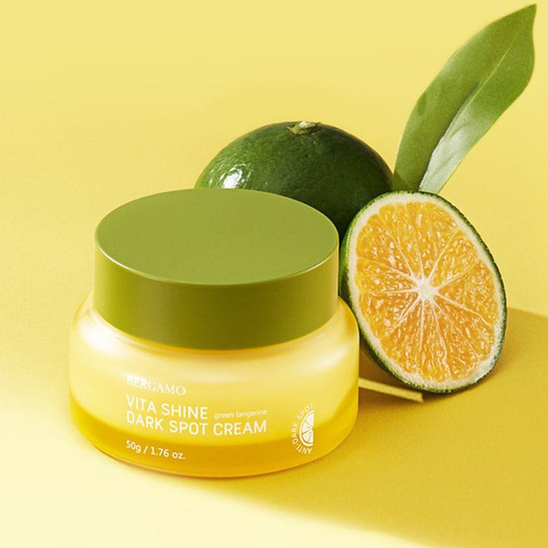 Крем для лица с витамином С из зеленого мандарина Vita Shine Blemish Cream 50 г brown Bergamo