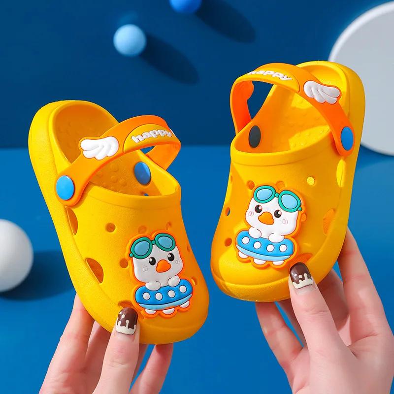 Pantuflas Детские тапочки с рисунком, летние новые пляжные туфли для мальчиков, мягкая подошва, домашняя обувь для девочек, милые детские сандалии, детская обувь, шлепанцы 22-23-insole13.5cm жёлтый Walk in Vogue