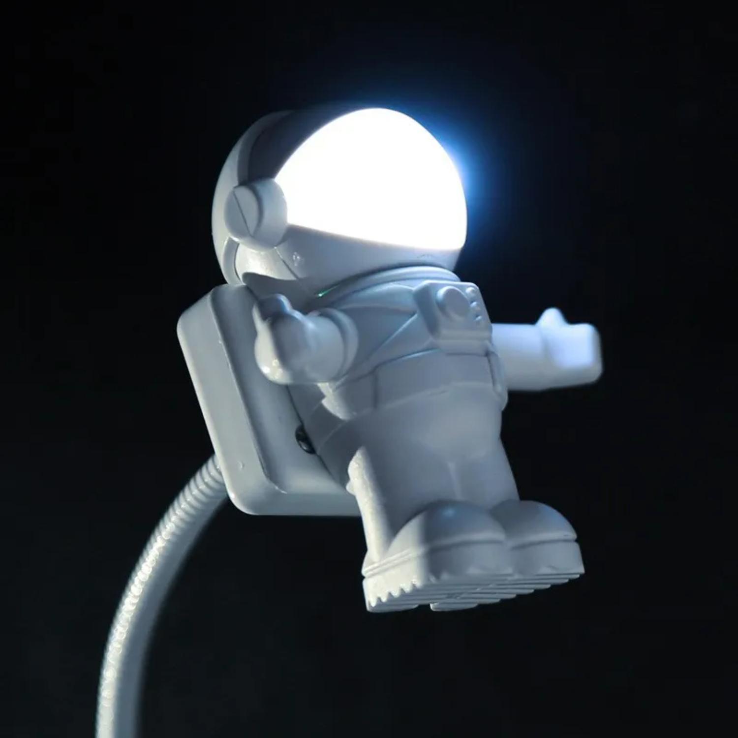 Новые компактные мини-ночники с питанием от USB, белые ночники «Астронавт» - портативные светодиодные настольные лампы для чтения на ПК - декоративные, маленькие белый Elegant Living House