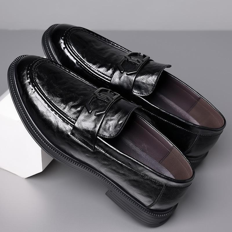 Весенне-летние мужские кожаные туфли в стиле business casual, мягкая кожа, мокасины, натуральная кожа, коровья кожа, тренд, модные мужские туфли 38 чёрный Bloom Play