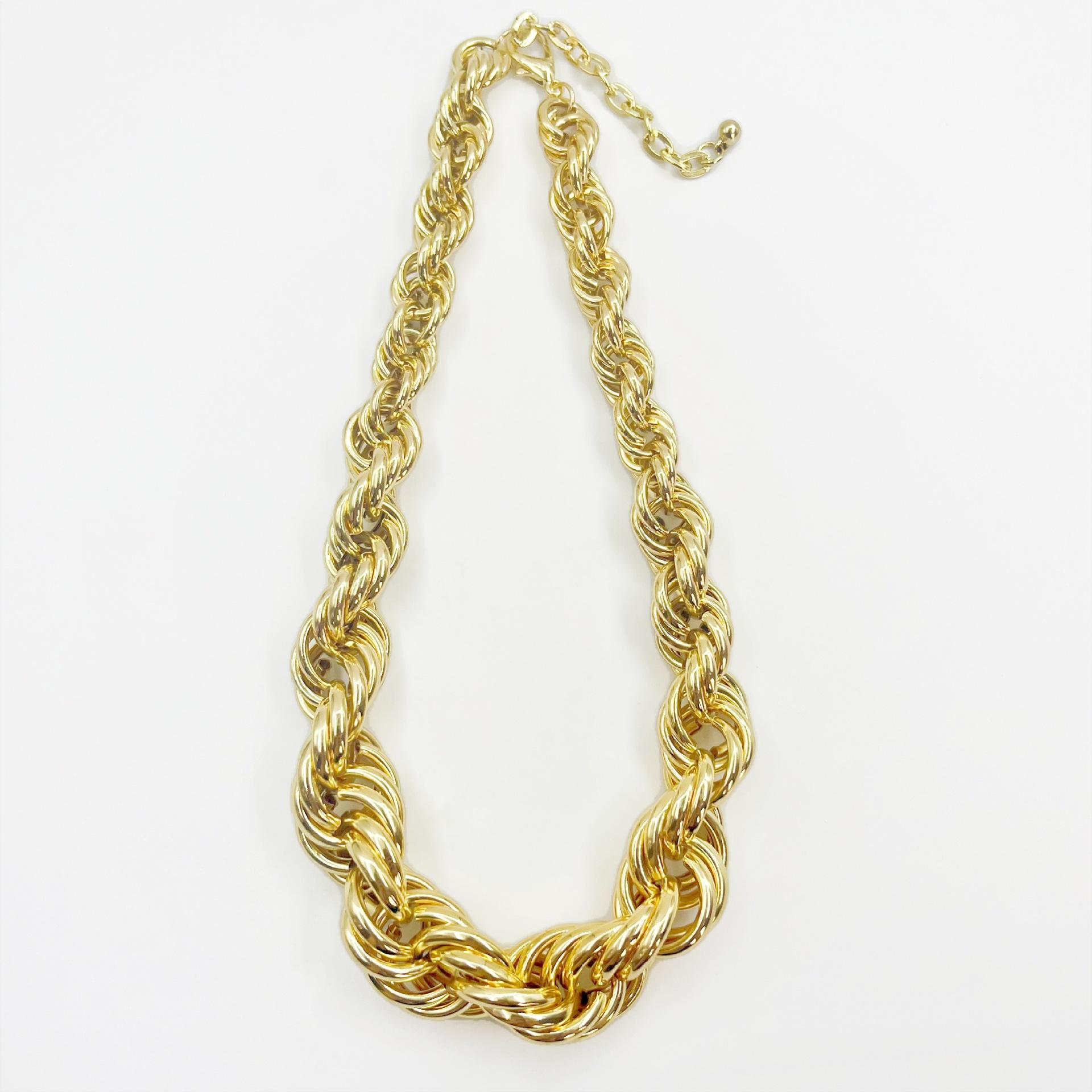 Personalized Exaggerated Twist Thick Chain Geometric Necklace Simple High-End Necklace Women S Jewelry золотой More Car Parts