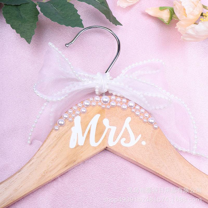 Свадебная вешалка для платья с жемчужной бабочкой Pearl BRIDE gray HomeHarmony