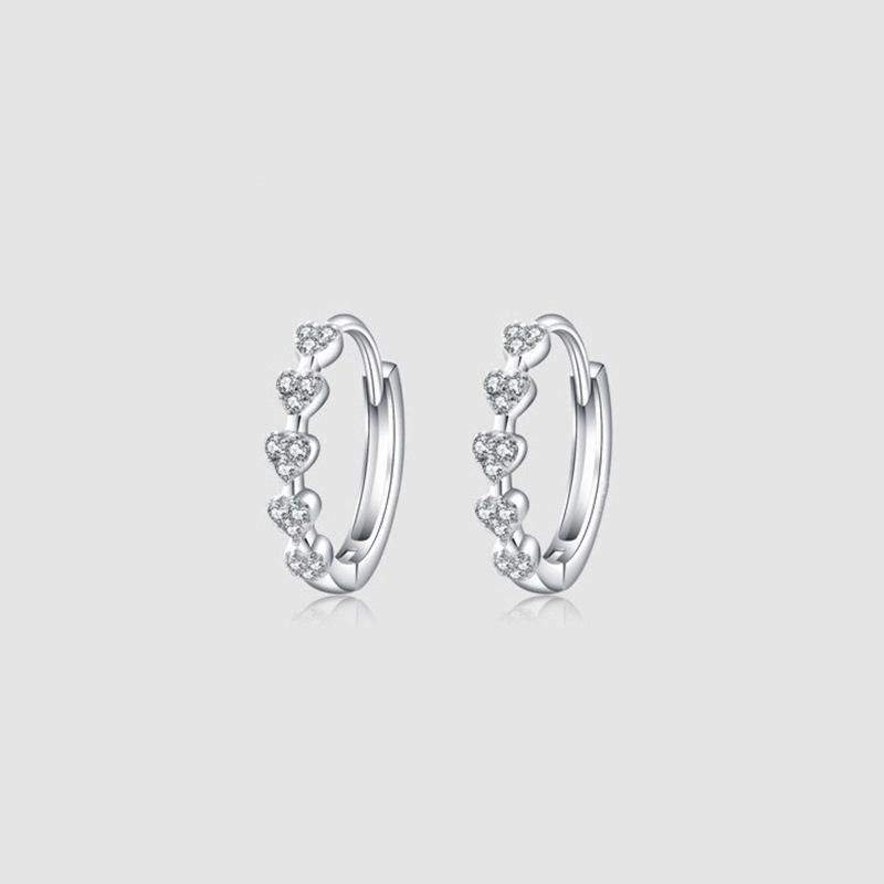 Женские простые серьги-пряжки Love Ear Buckle в форме сердца из циркония Temperament Ins Cold Wind Loop Ears white Lucky Star Jewelry