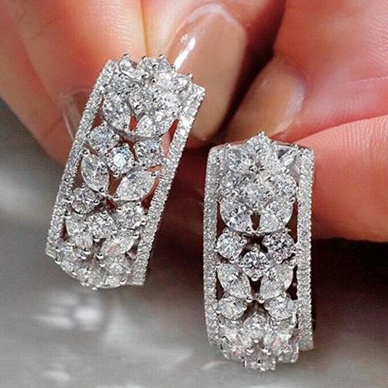 Серьги в корейском стиле Дондэмун с ажурной резьбой для женщин - Универсальный аксессуар для невесты white the BAY