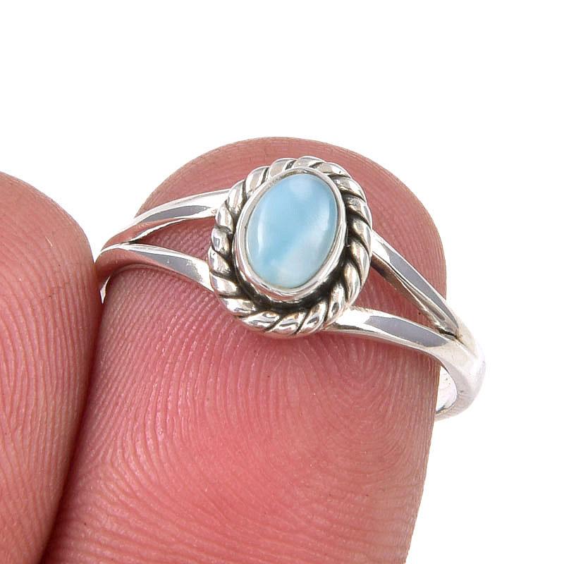 Кольцо из серебра 925 пробы с драгоценным камнем Natural Republic Larimar, размер 7 M1O05 gray SterlingJewelryHub