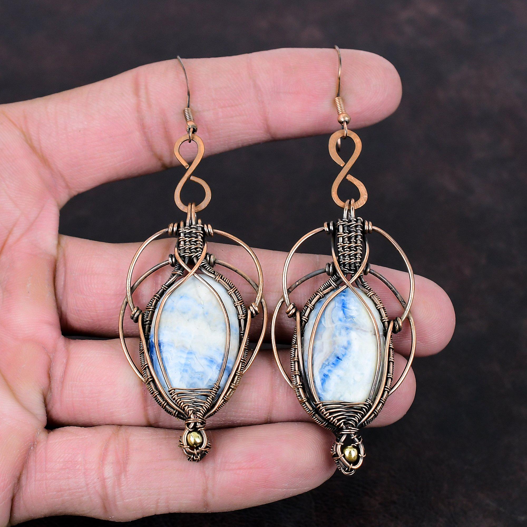 Серьги из голубого шеелита, серьги из медной проволоки, оригинальные драгоценные камни, серьги ручной работы, медные украшения, подарок для нее, дизайнерские серьги gray Wire Wrapped Jewelry