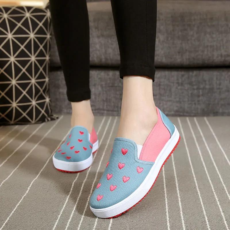 sapatos femininas женские классные белые туфли с круглым носком удобные весенние и летние нескользящие туфли женские повседневные черные мокасины для работы в отеле ba150 35 black Ethos Shoes