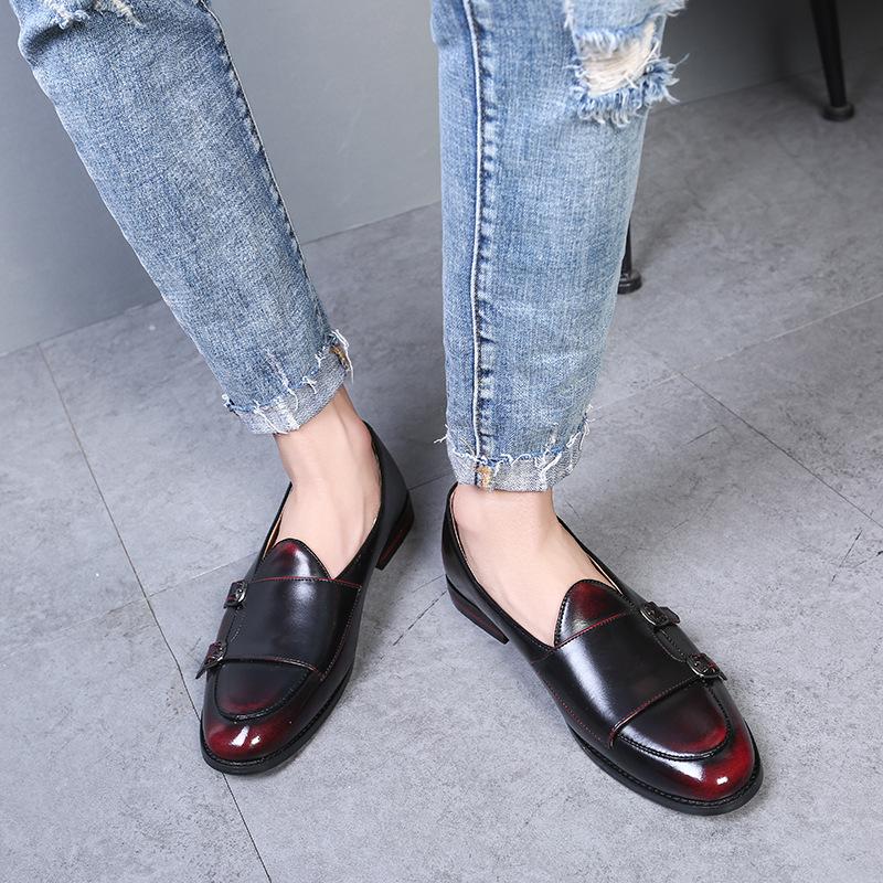 Модные кожаные туфли Monk Strap для мужчин, большие размеры, лоферы в британском стиле, повседневные туфли на плоской подошве для вечеринок и клуба 2024, новинка Zapatos Hombre 5.5 красный UrbanTrek Collective