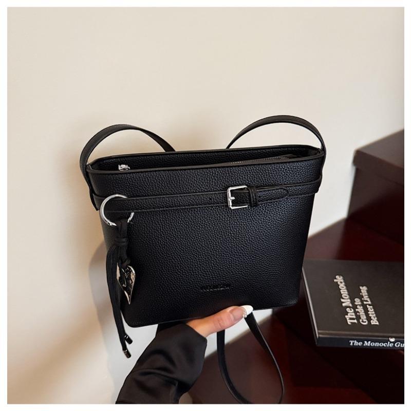 Новая нишевая простая сумка-ведро с узором личи, для отдыха, для поездок на работу, персонализированная пряжка на ремне, сумка-мессенджер, женская сумка чёрный Commuter Fashion Hall