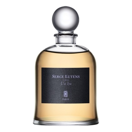 Un Lys Serge Lutens