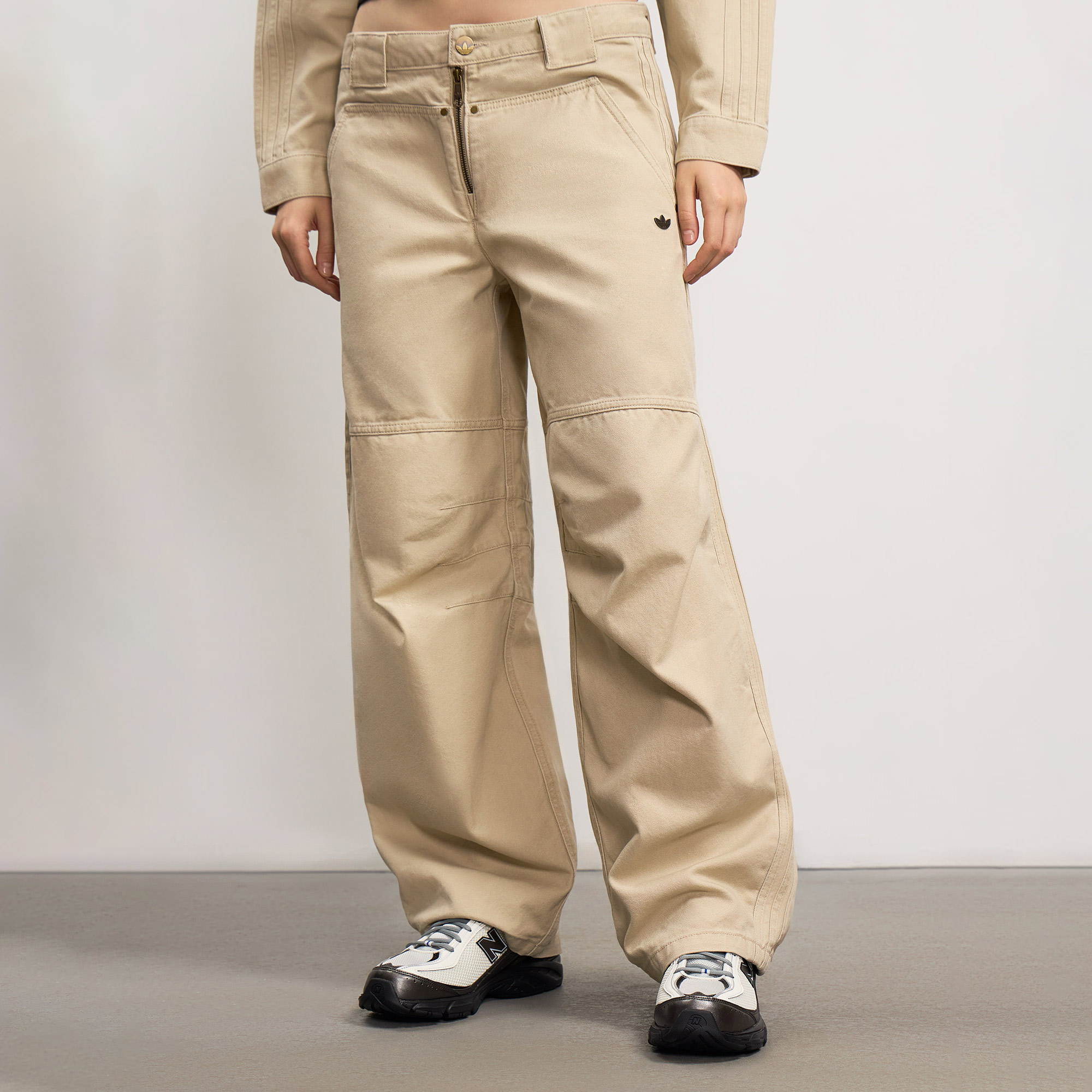 Женские джинсы Canvas Loose Pants adidas KC8892-32/30