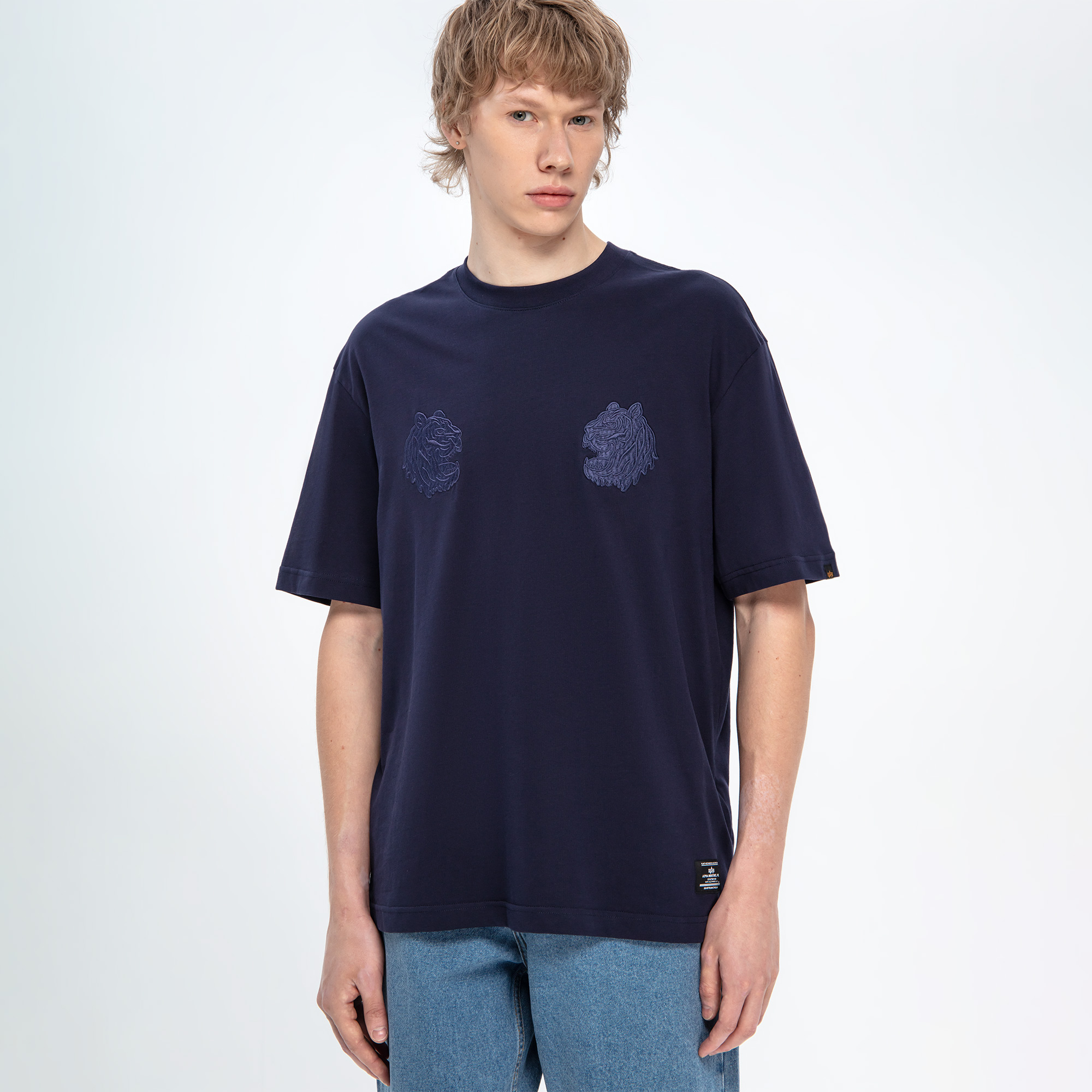 Мужская футболка Tiger Embroidered Tee Alpha Industries MTT55002C1-410-L