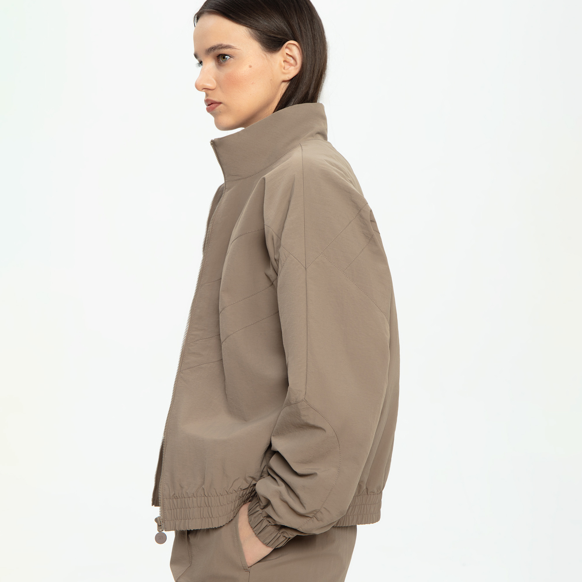 Женская ветровка Track Woven Jacket STREETBEAT SBW-JKT0026-240-L