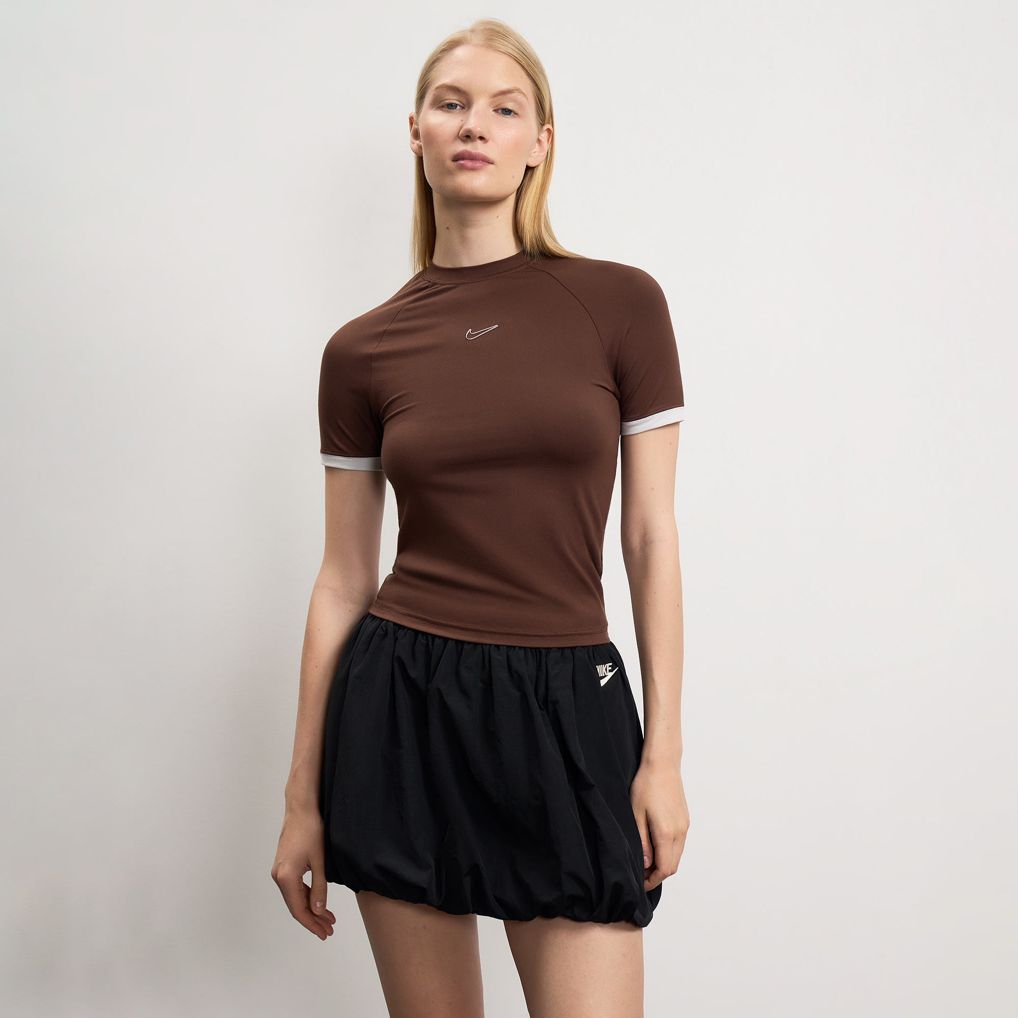 Женская футболка Sportswear Slim Short-Sleeve Top Nike IO1291-216-M
