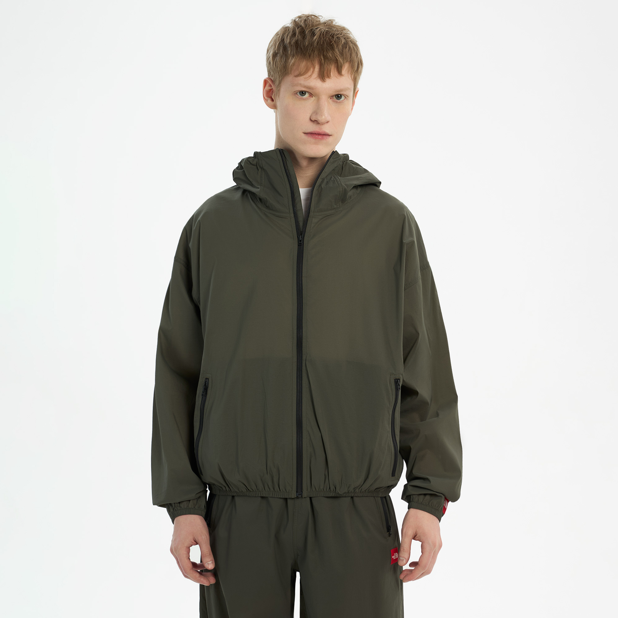 Мужская ветровка Red Box Packable Wind Jacket The North Face NF0A8EFW21L1-S