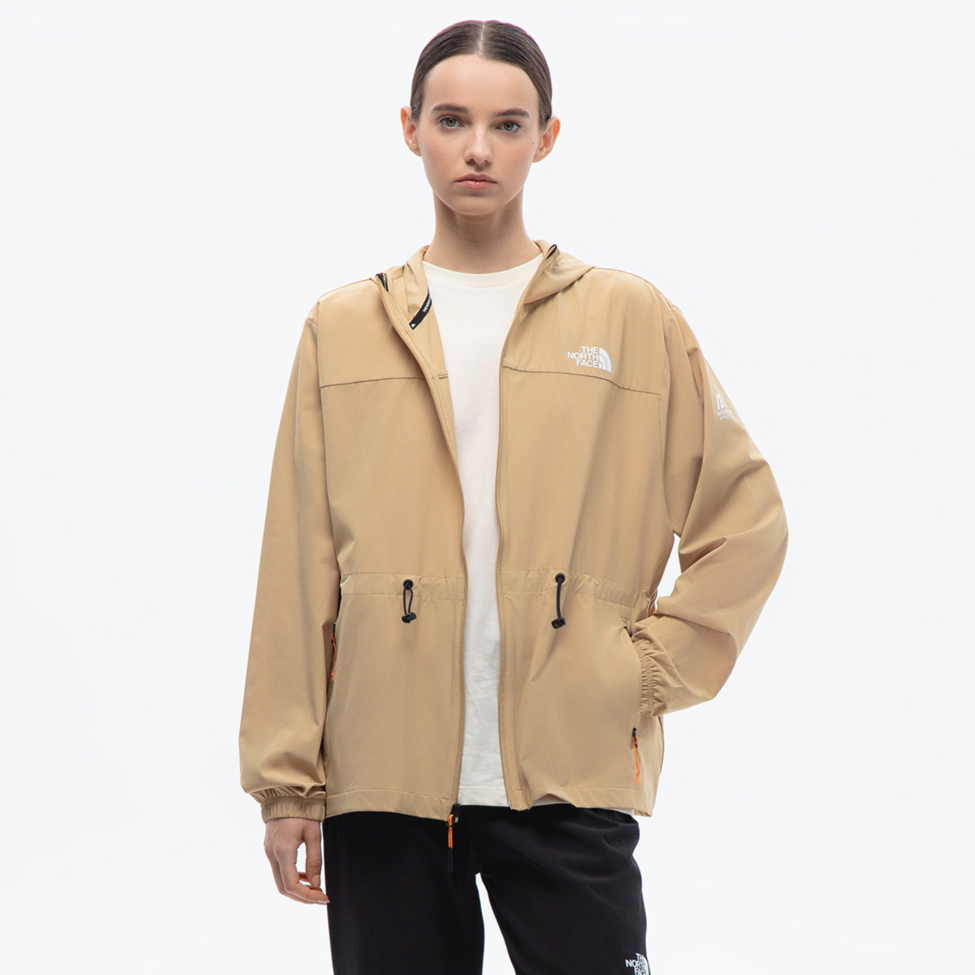Женская ветровка Mountain Athletics Wind Jacket The North Face NF0A8BFQLK51-L
