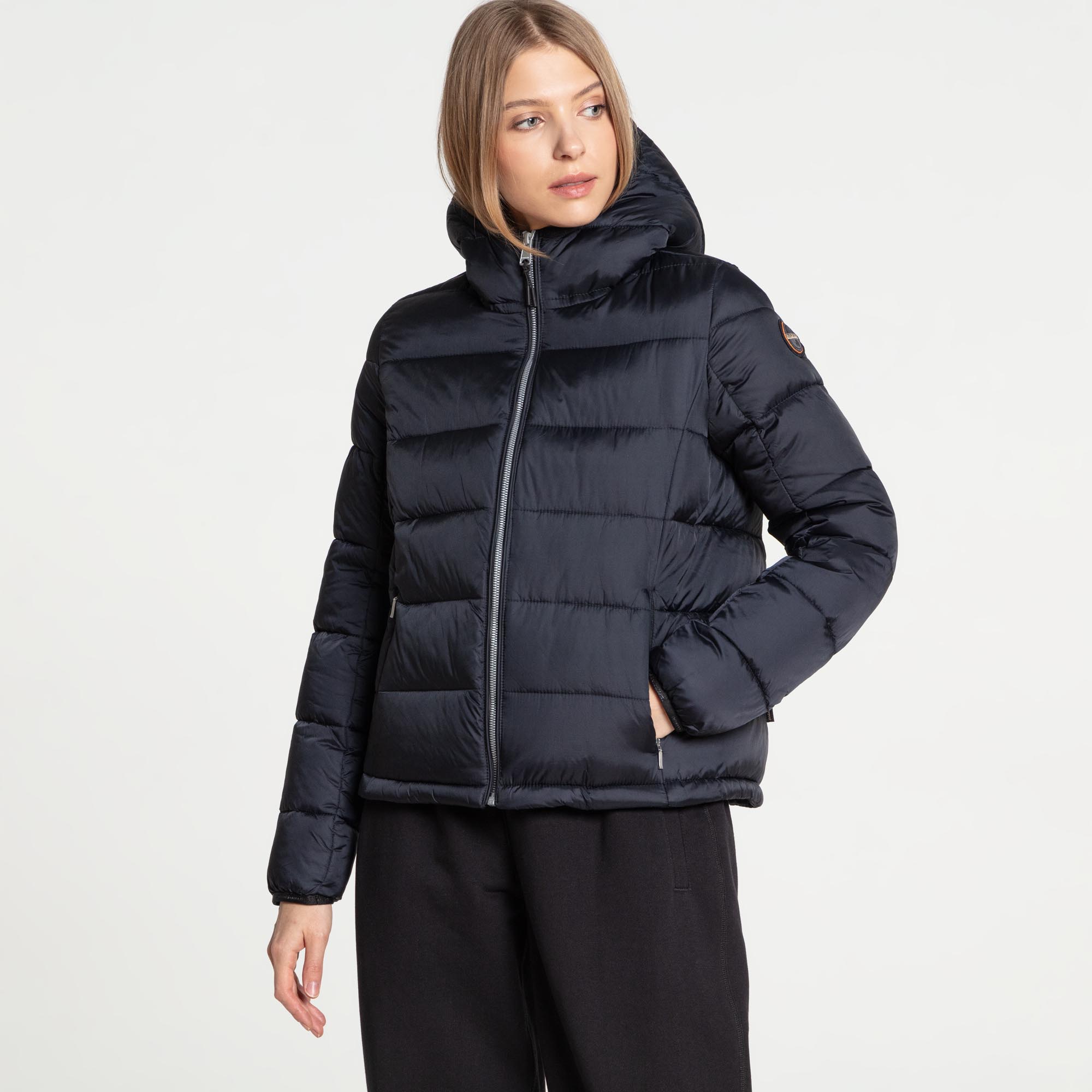 Женская куртка Aerons Rise Jacket Napapijri NP0A4HCS0411-L