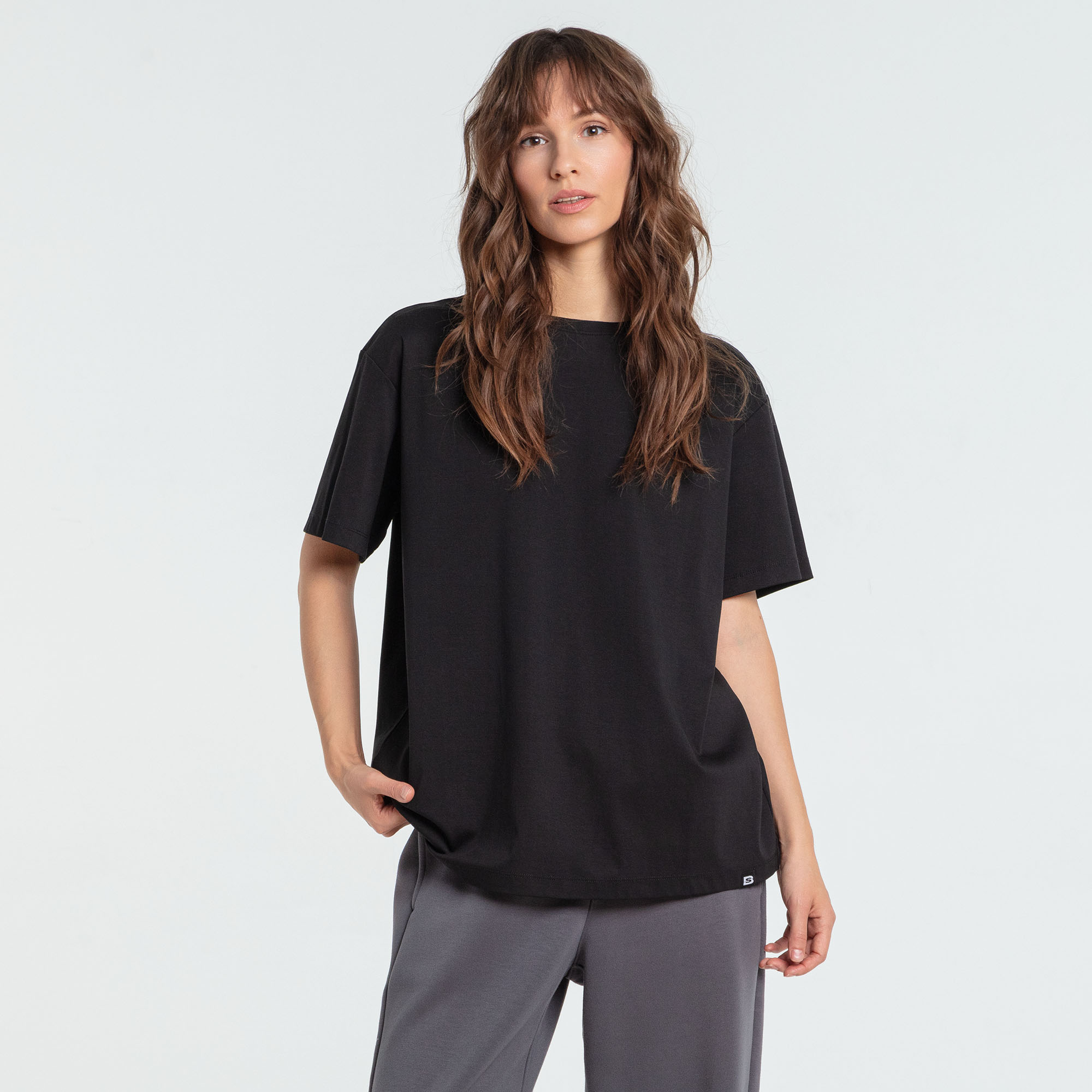 Женская футболка STREETBEAT SBW-TEE0032-001-M