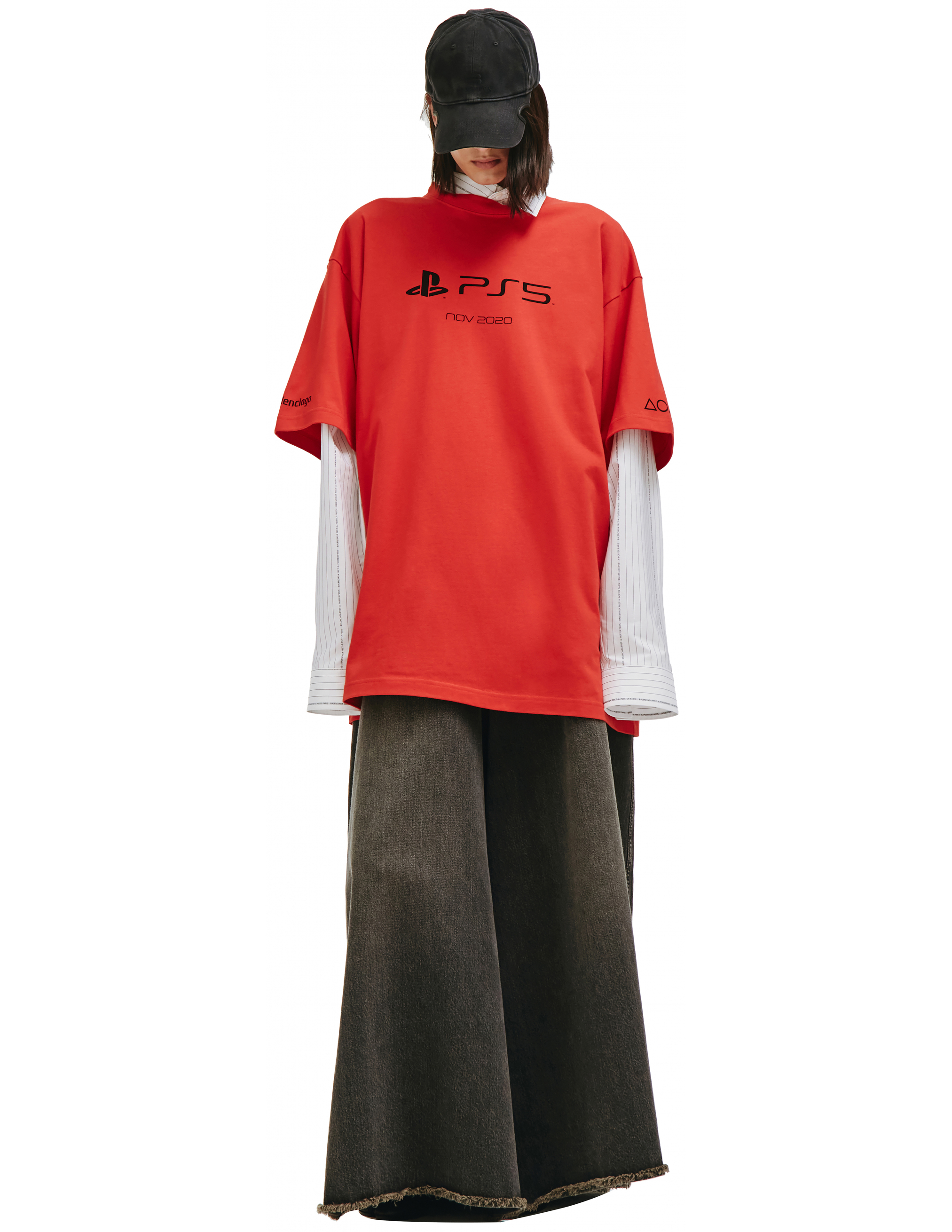 Красная футболка с принтом PS5 Balenciaga 651795/TKVF3/6552