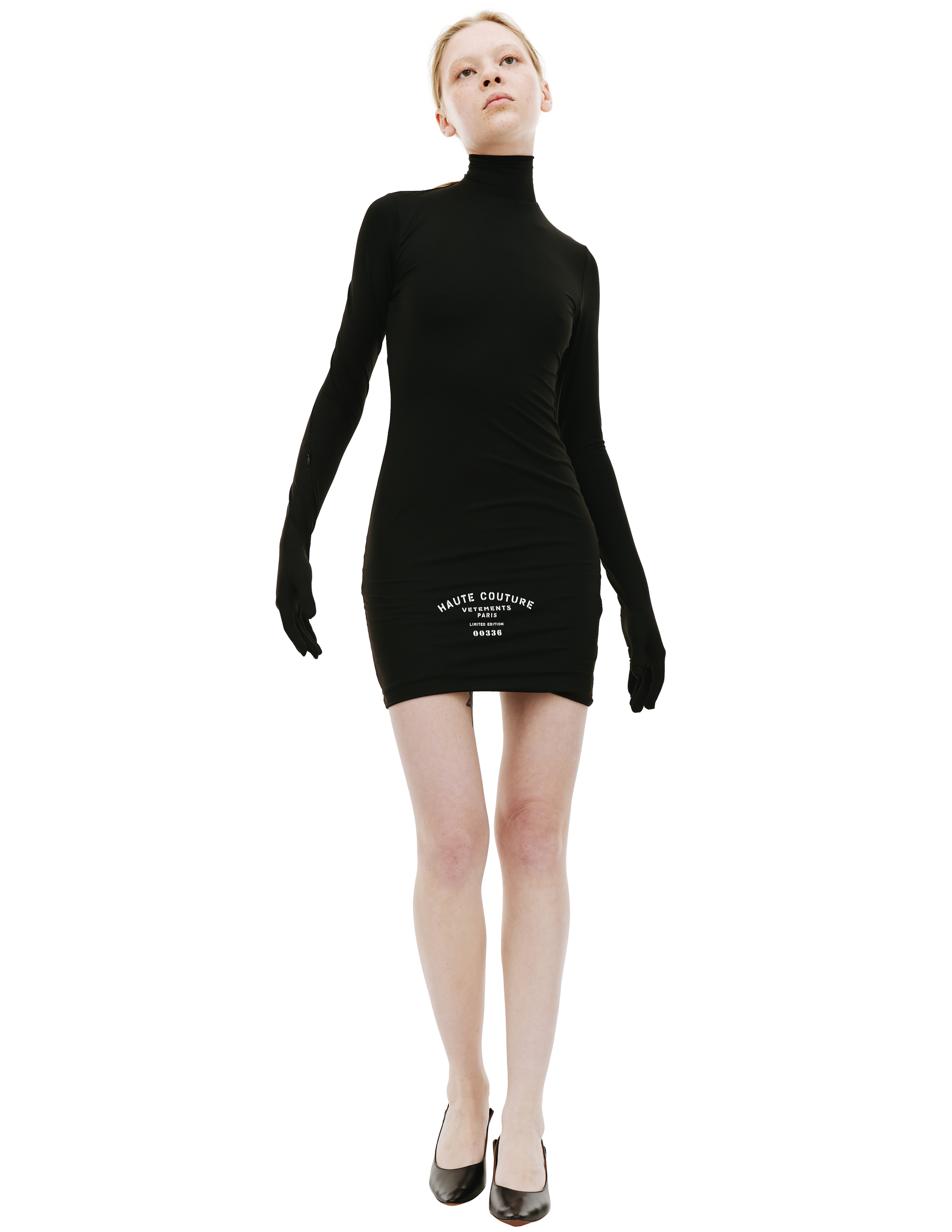 Платье с рукавами-перчатками VETEMENTS WE63DR271B/2750